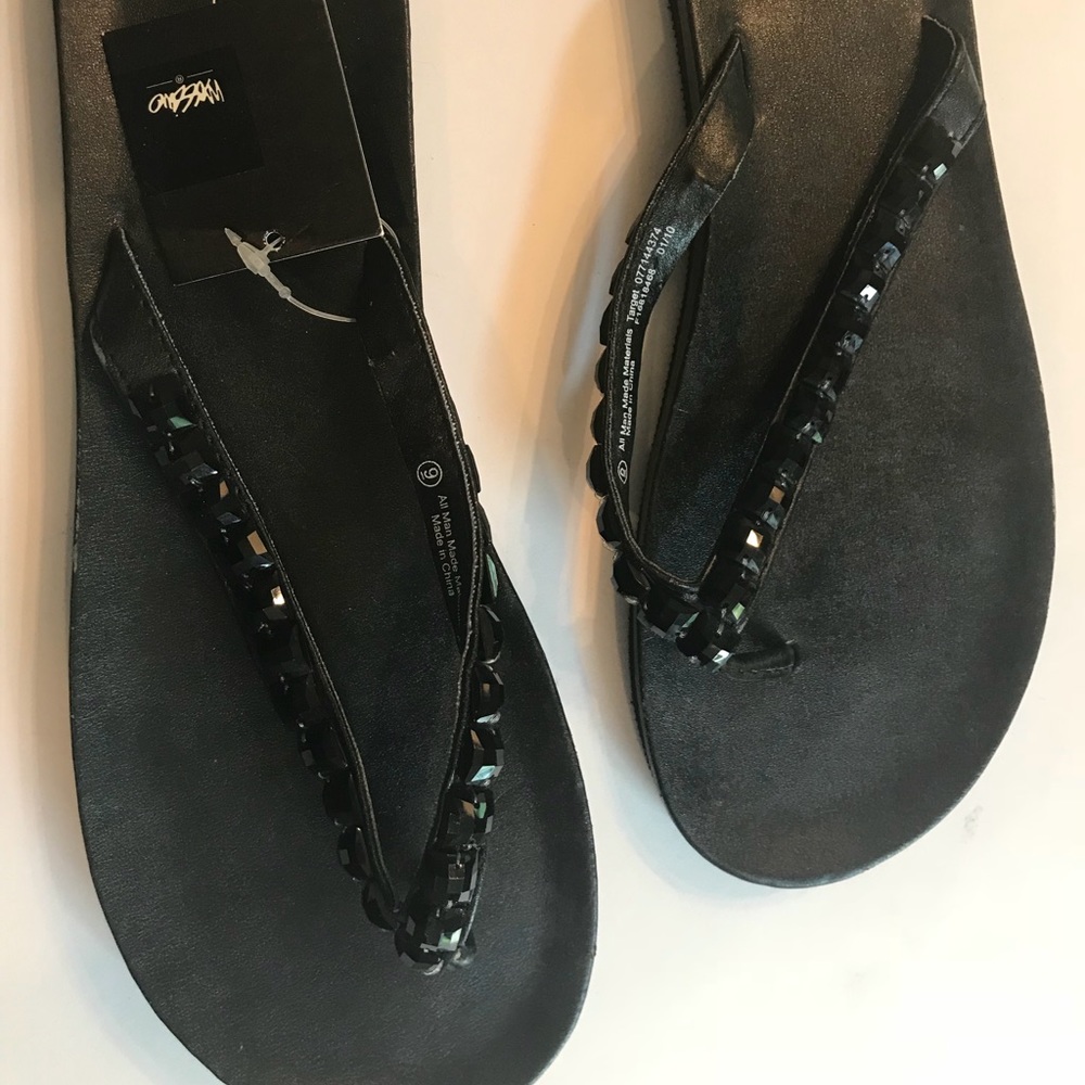 Mossimo Black Jeweled Flip Flops Size 9